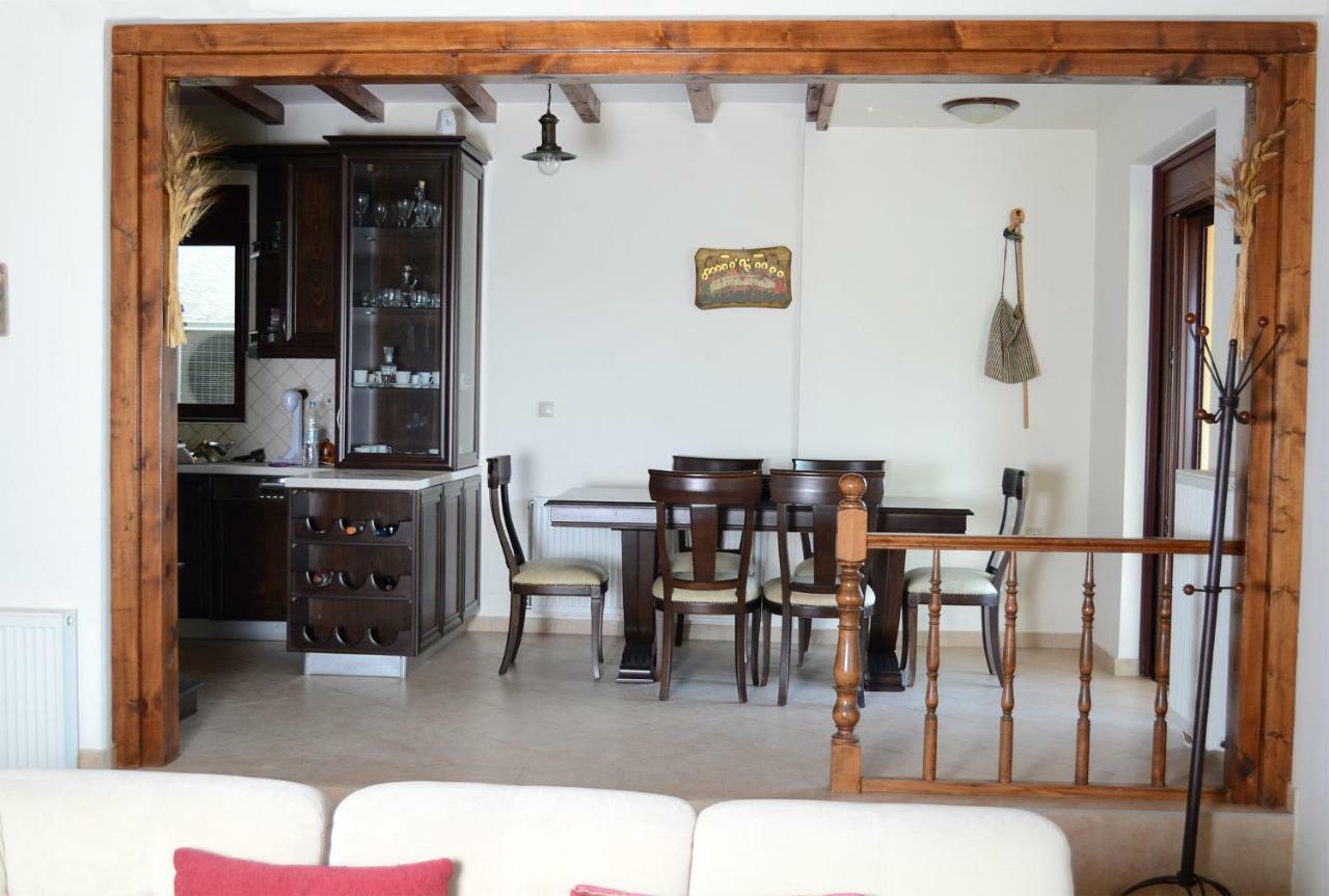 Villa Bella Loukisia Loukissia Exterior foto