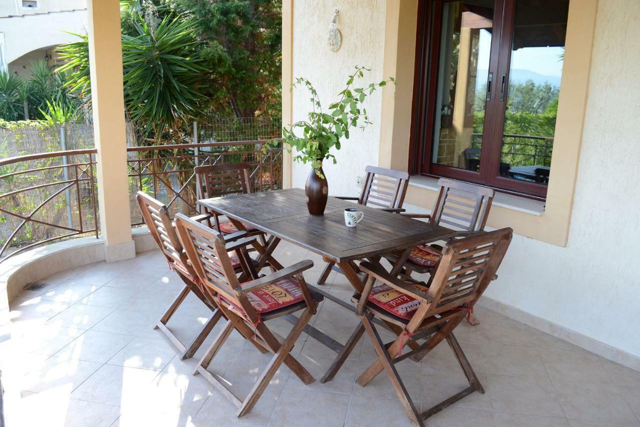 Villa Bella Loukisia Loukissia Exterior foto